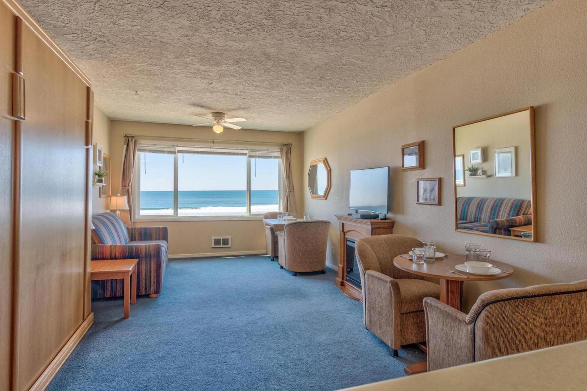 Sea Gypsy Rentals Lincoln City Bilik gambar