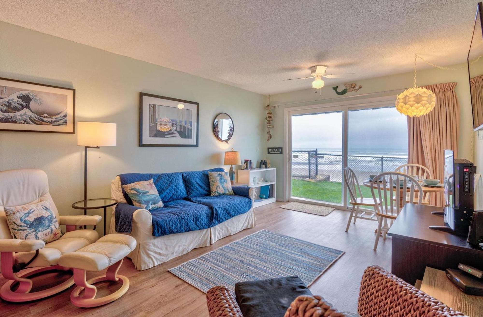 Sea Gypsy Rentals Lincoln City Bilik gambar